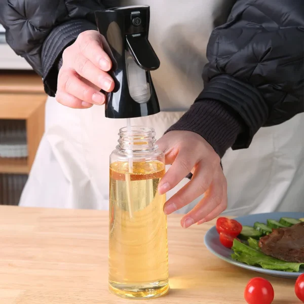Garrafa Porta óleo, azeite, vinagre, shoyo e outros líquidos com spray para cozinha, excelente para temperar saladas, churrasco e cozinhar. - Image 5