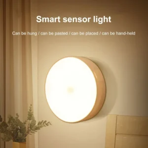 Luminária de LED Inteligente com Sensor de Presença Excelente para Diversos Ambientes da Casa ou Escritórios.